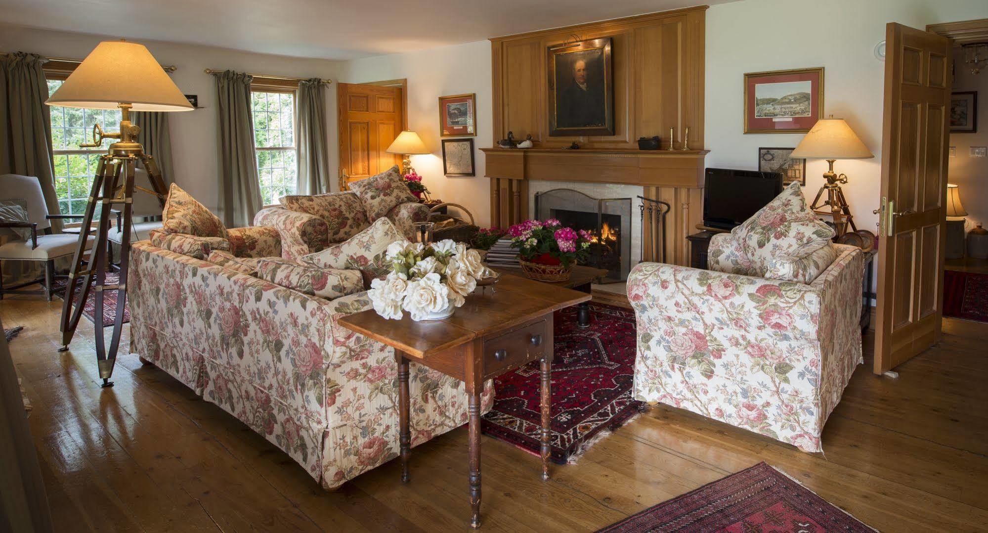 Minette Bay Lodge Kitimat Extérieur photo
